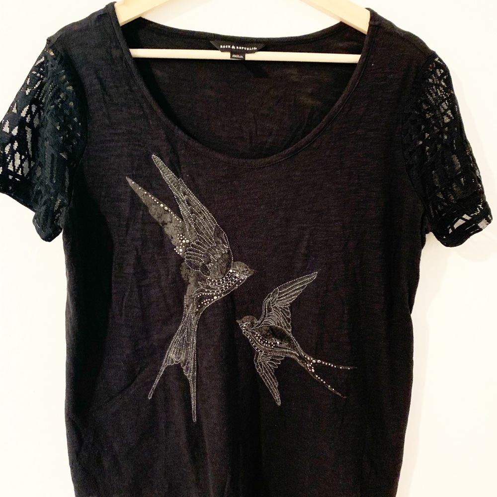 Rock & Republic Black Tee short sleeve Medium